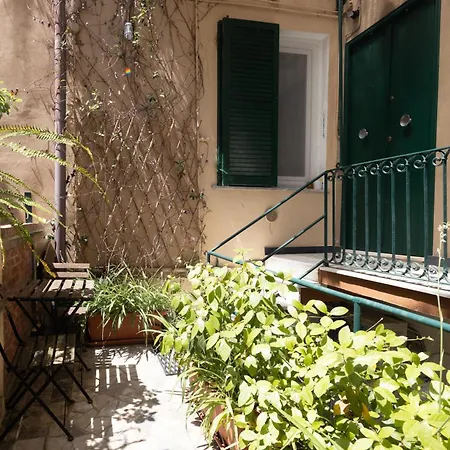 Apartment C_44 - Be On The Old Steps Between Station And Centre / Scalinata Cernaia La Spezia